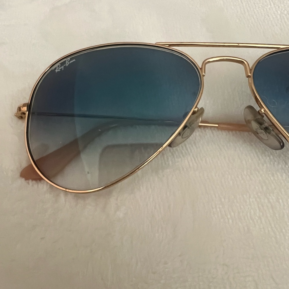 Gorgeous raybans. Best sunglasses. #raybans #summer #party
